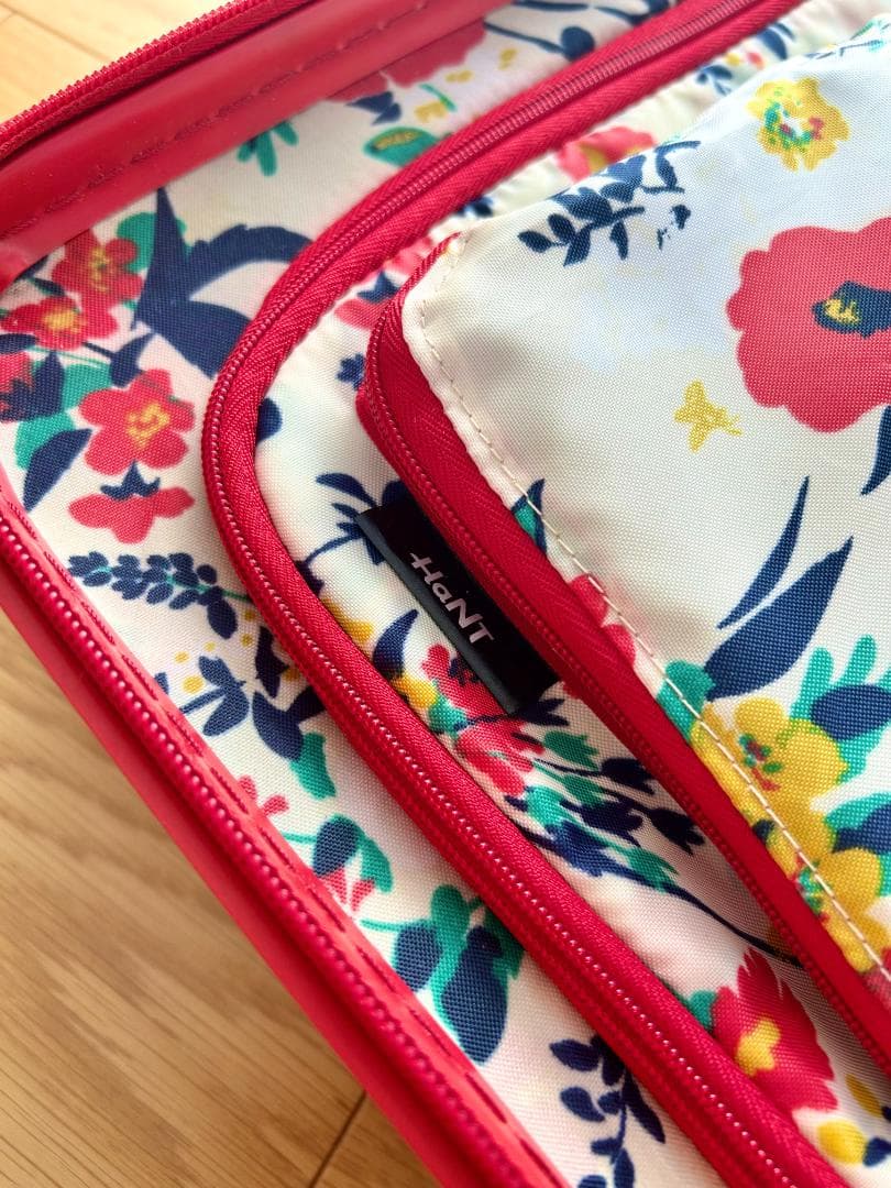 美品〈 ACE エース・HaNT〉スーツケース mine 機内持ち込み 33L