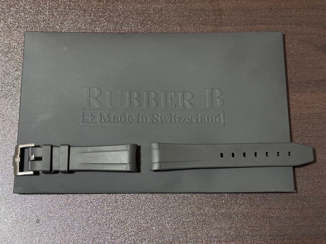 ラバーＢ（RUBBERB）ロレックス GMTマスター2専用ラバーベルト