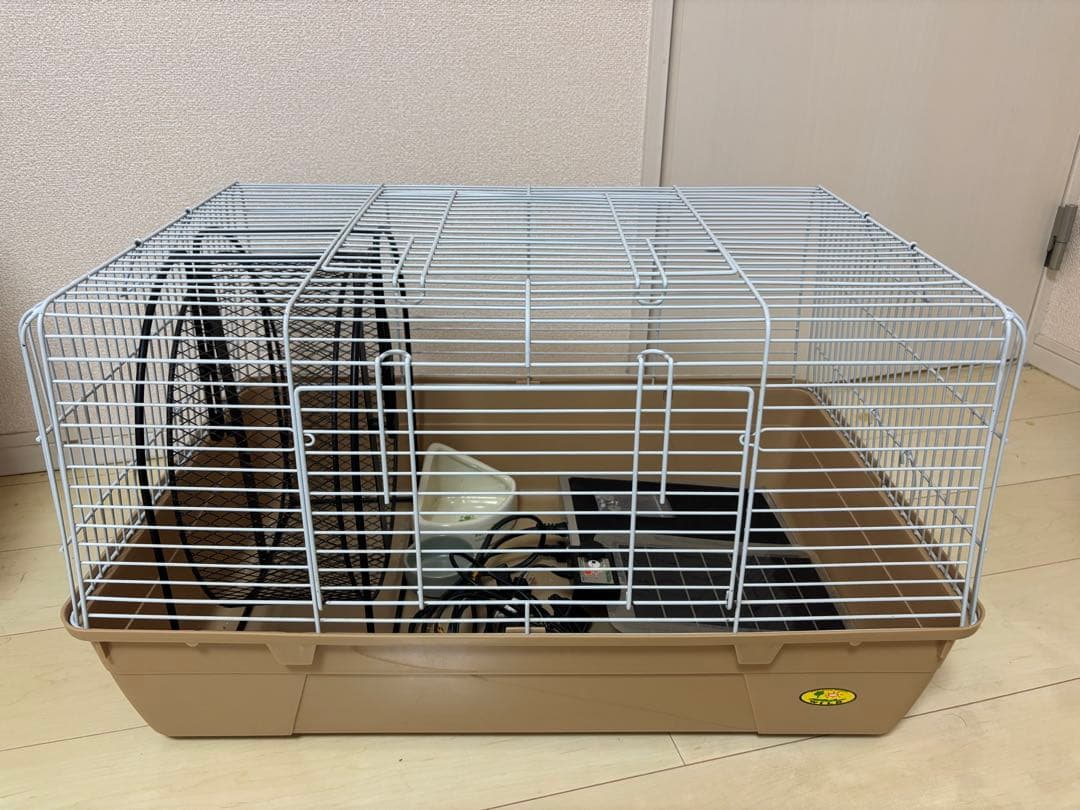 ハリネズミ　小動物　ケージ