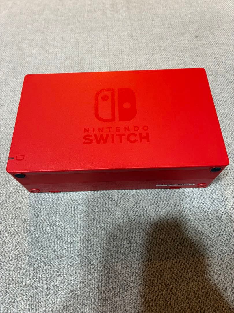 Nintendo Switch 本体 付属品完備　マリオレッド
