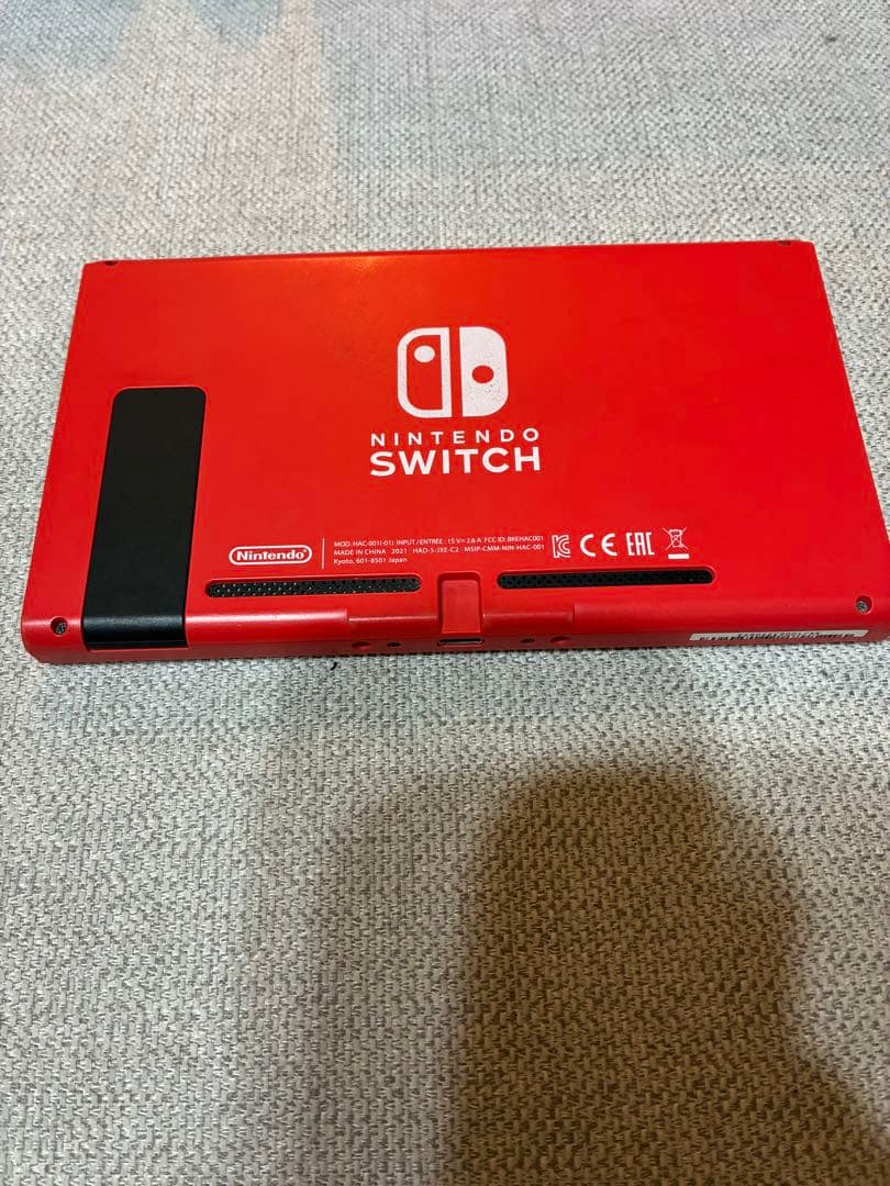 Nintendo Switch 本体 付属品完備　マリオレッド