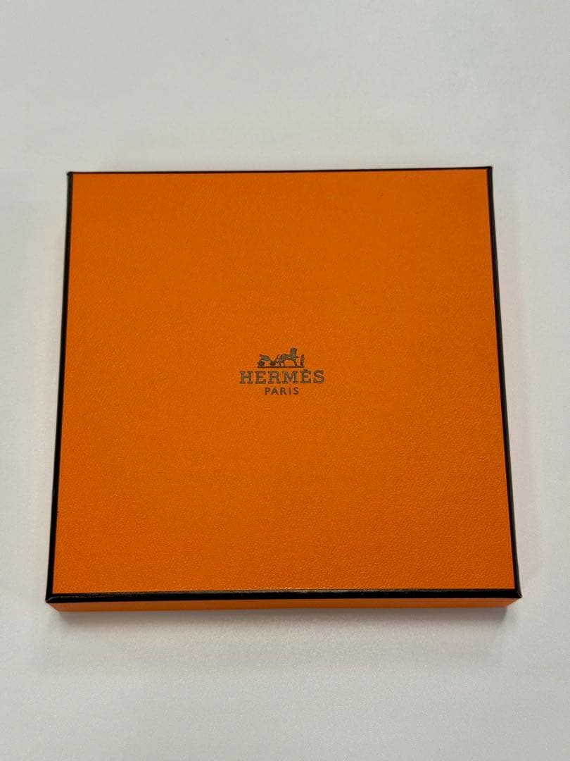 【新品未使用】HERMES ハンカチ