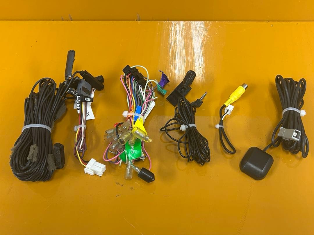 楽*様 ケンウッド メモリーナビ 2017年製 彩速ナビ MDV-D504BT