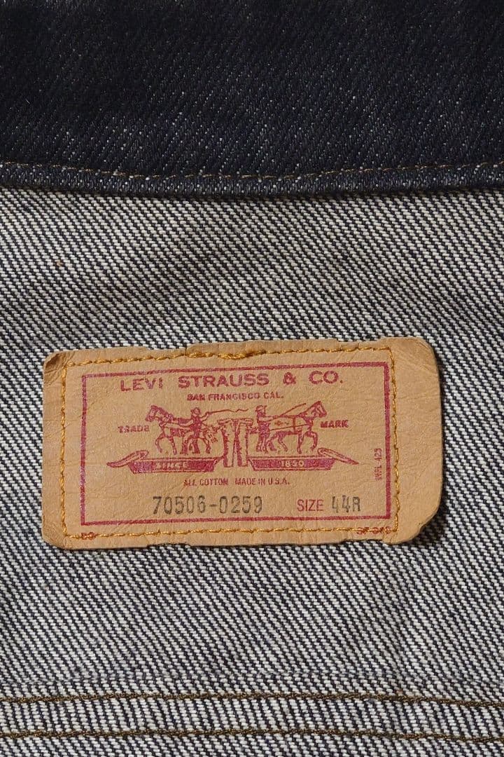 極美品　80s USA製 先染めブラック　リーバイス　70506 44R