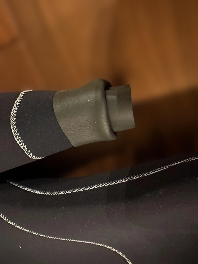 セミドライ ウェットスーツ