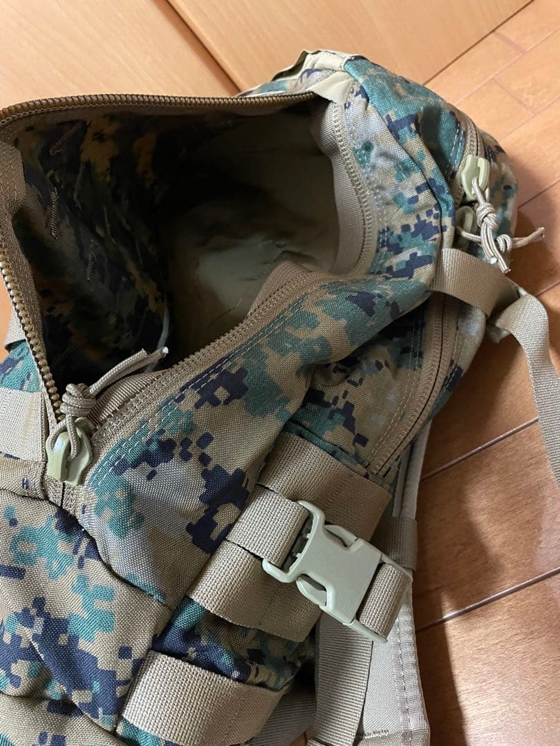 アサルトパック　APB03 迷彩リュック　バックパック