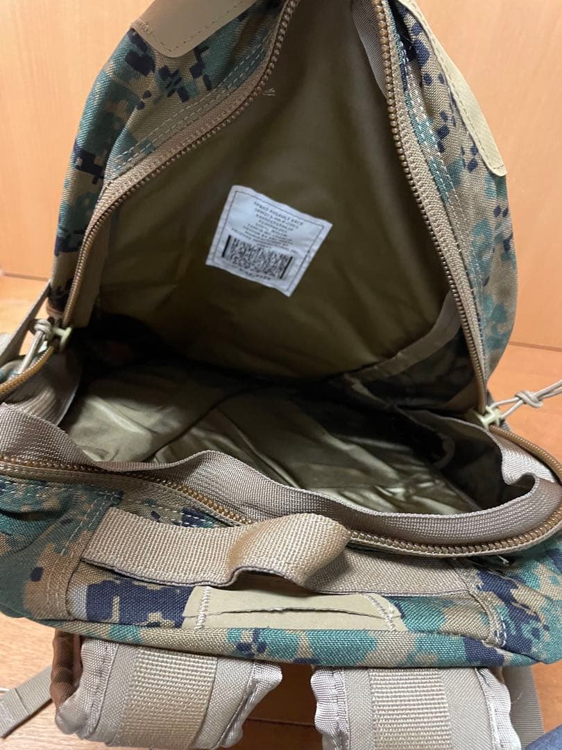 アサルトパック　APB03 迷彩リュック　バックパック