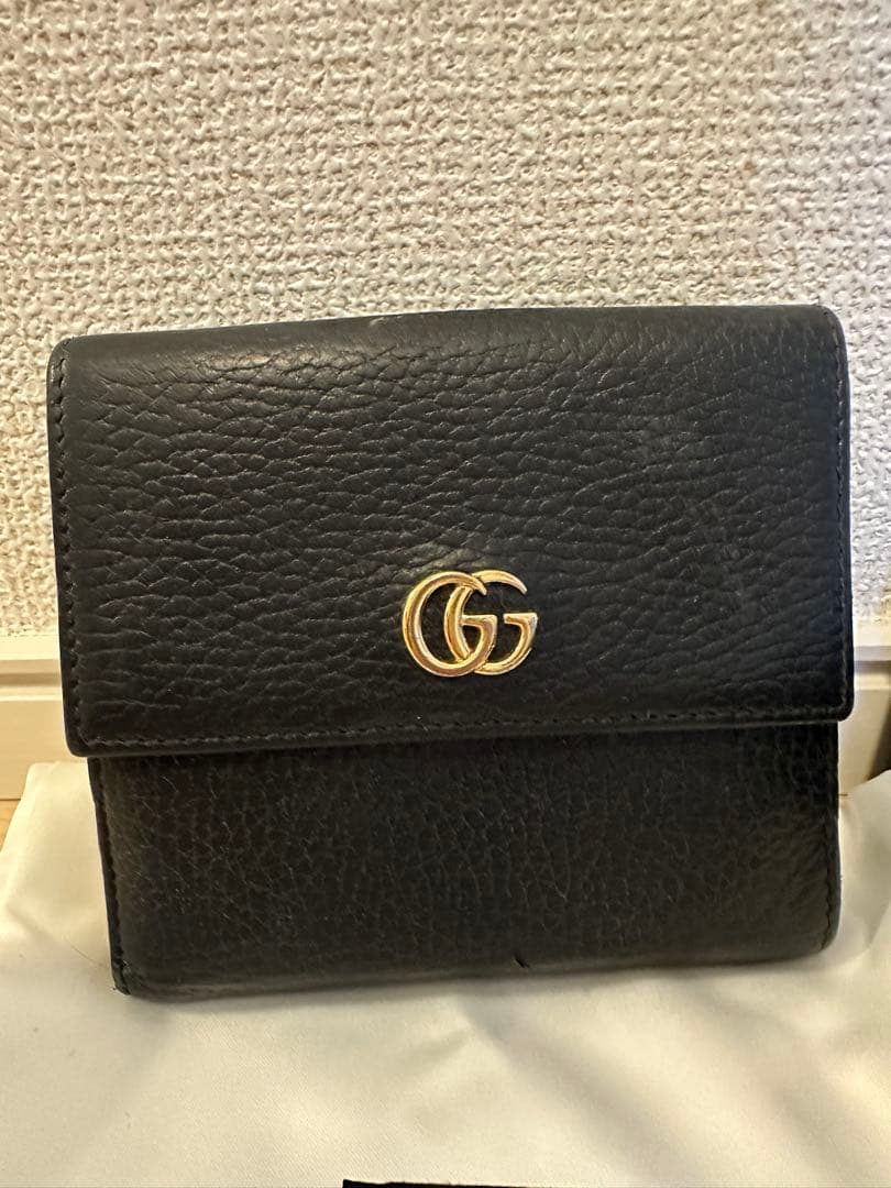 GUCCI マーモント 二つ折り財布 ブラック