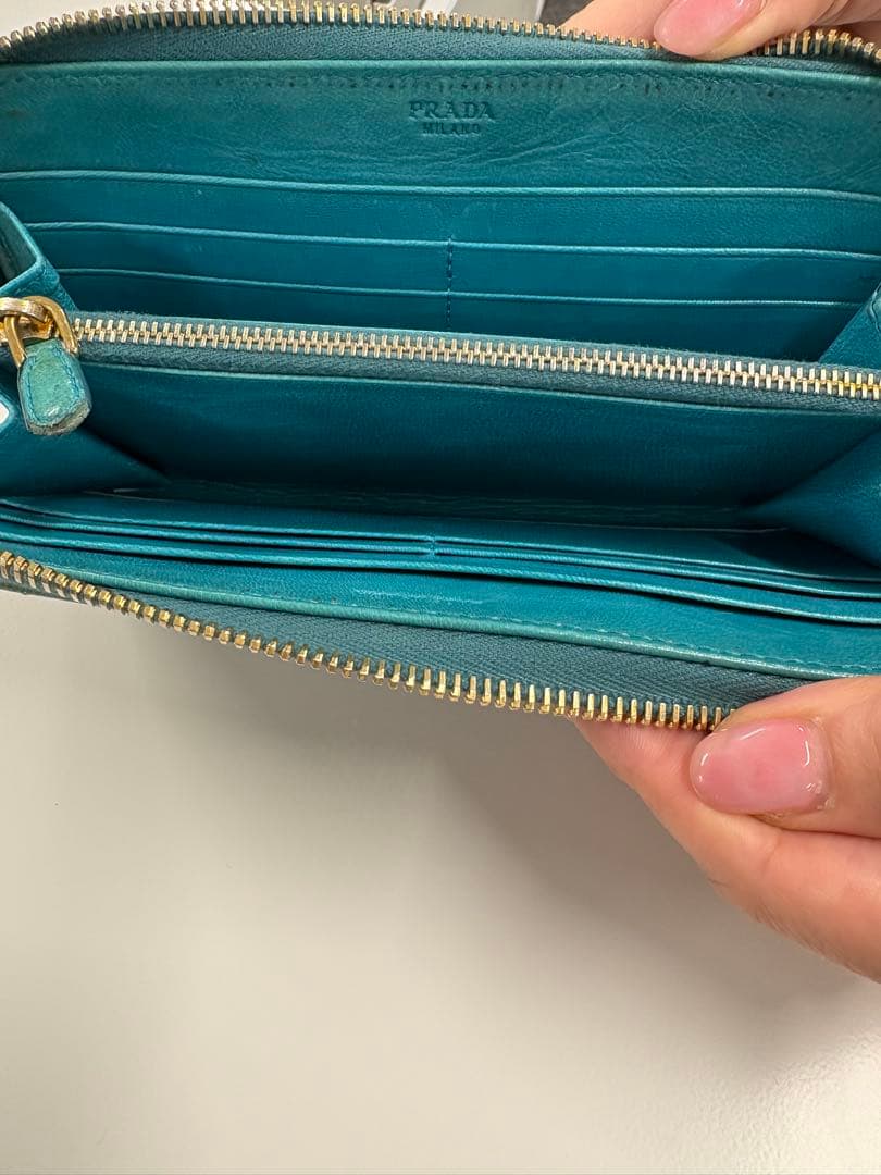 PRADA 編み込みデザイン 長財布 ターコイズブルー