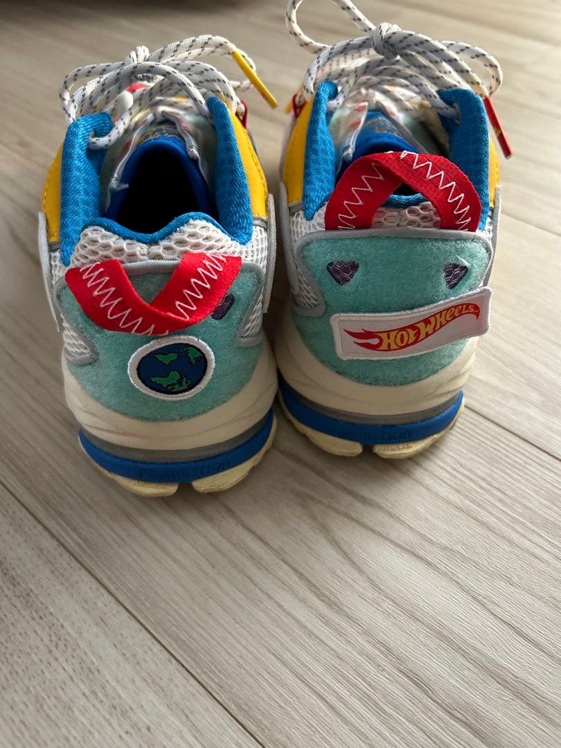 adidas ホットウィール　コラボスニーカー(23.5cm)