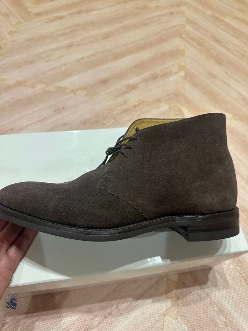 loake ローク ブラウン スエード チャッカブーツ
