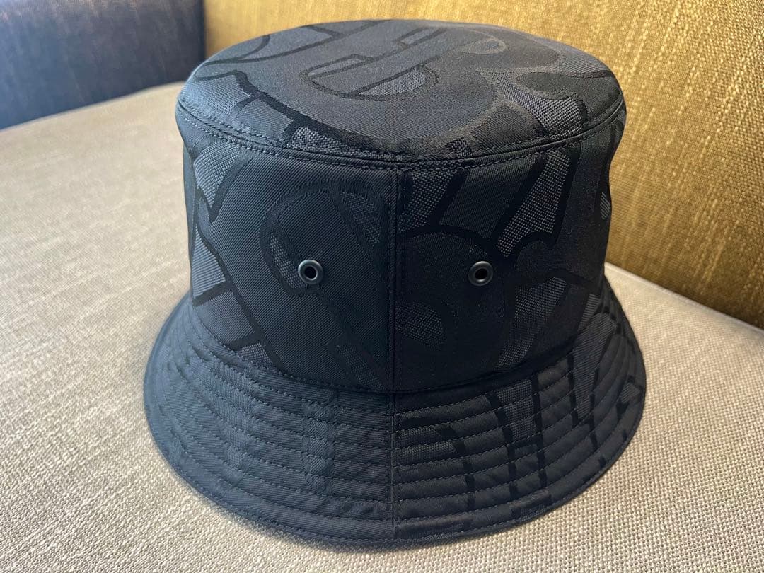 バケットハット　バーバリー　TBモノグラム　ブラック