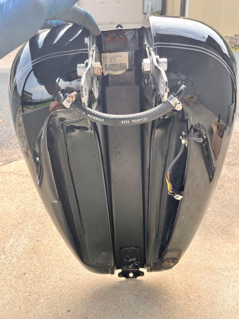 ハーレーダビッドソン　フロントフェンダー　タンクセット売り