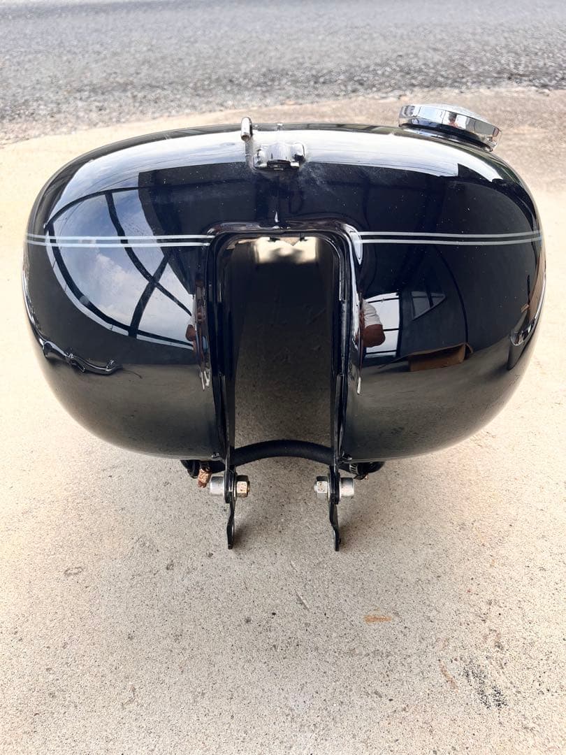 ハーレーダビッドソン　フロントフェンダー　タンクセット売り