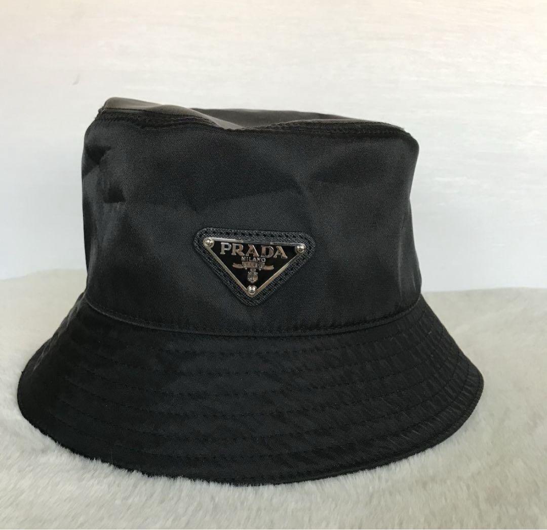 PRADA 黒 ナイロン バケットハット