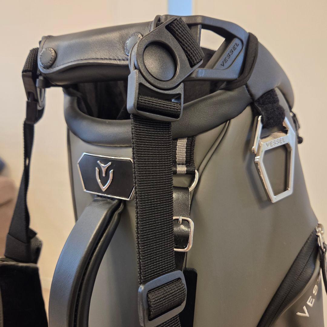 VESSELベゼル人気のグレー キャディバッグ美品player5.0　価格相談可