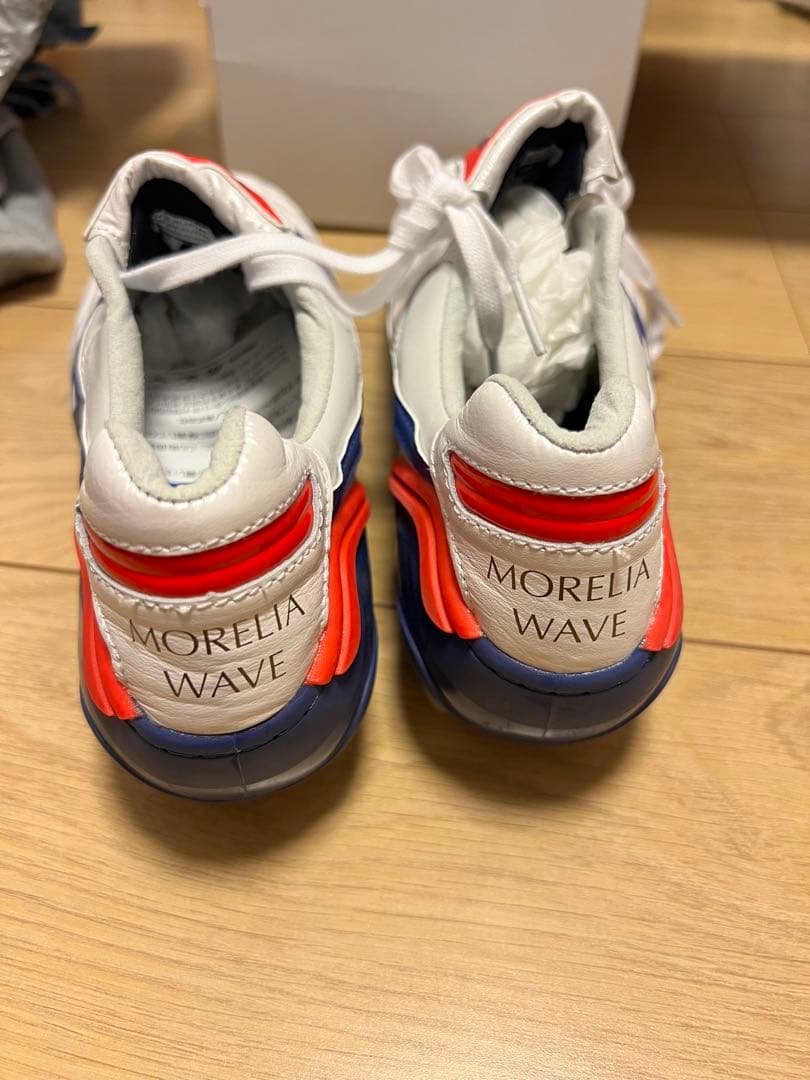 Mizuno サッカースパイク モレリアウェーブ　1000足限定