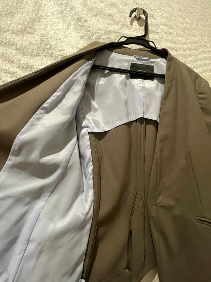 フォーマルスーツ　スカートスーツ　ノーカラージャケット　40サイズ　Lサイズ