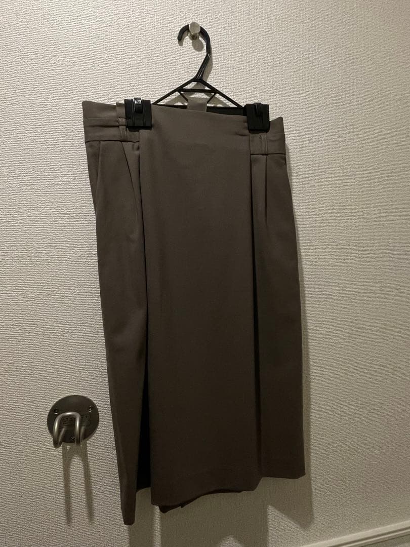 フォーマルスーツ　スカートスーツ　ノーカラージャケット　40サイズ　Lサイズ