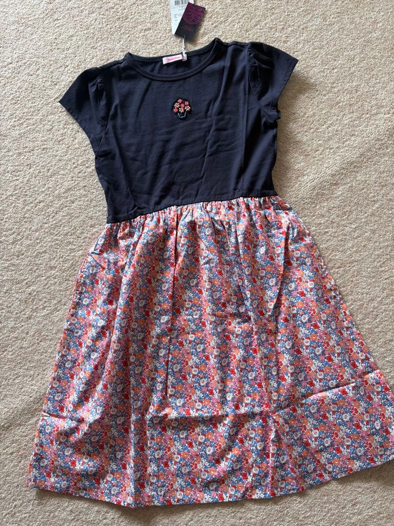 ♡はなママ♡♡familiar 半袖ワンピース 花柄