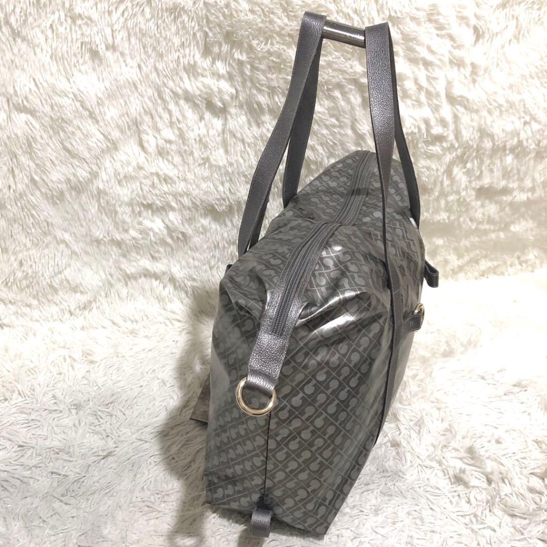 新品同様✨ゲラルディーニ　 ボストンバッグ　 大容量　ソフティ　 グレー系