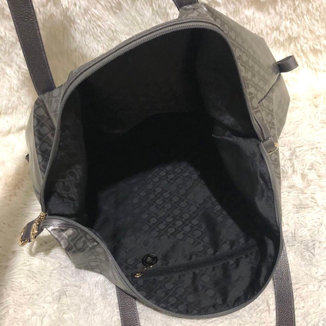 新品同様✨ゲラルディーニ　 ボストンバッグ　 大容量　ソフティ　 グレー系