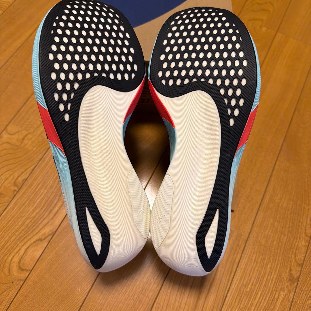 アシックス　メタスピードエッジ　パリ