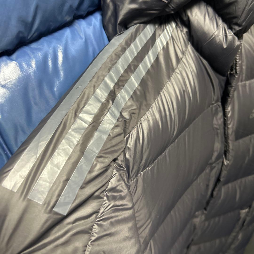 アディダス　adidas ダウンコート　ベンチコート