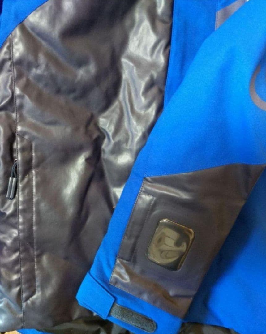 新品タグ付き GOLDWIN ゴールドウィン ジャケット