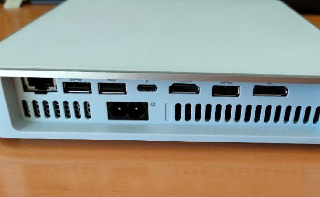 Windowsデスクトップ Lenovo IdeaCentre Mini Gen 8