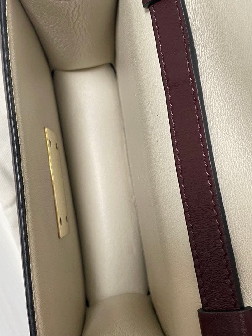 Victoria Beckham バーガンディ ショルダーバッグ