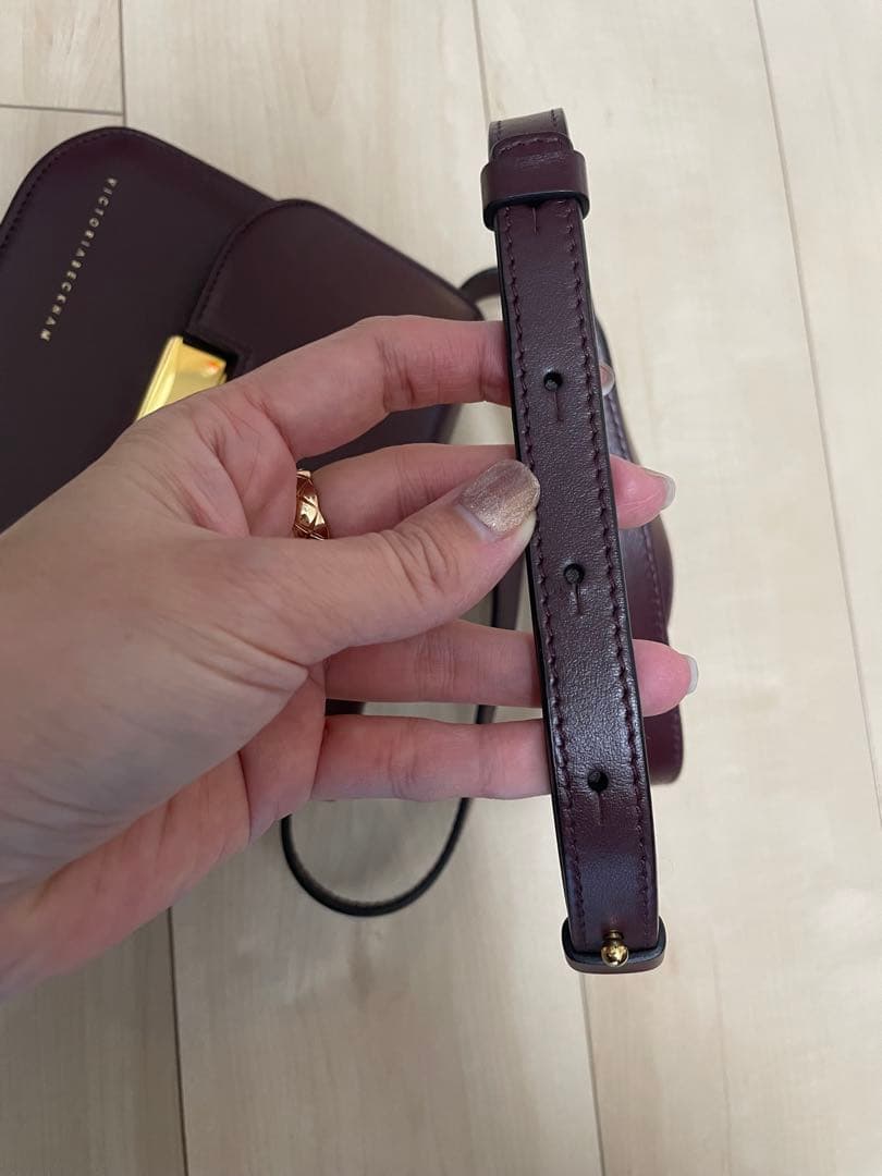 Victoria Beckham バーガンディ ショルダーバッグ