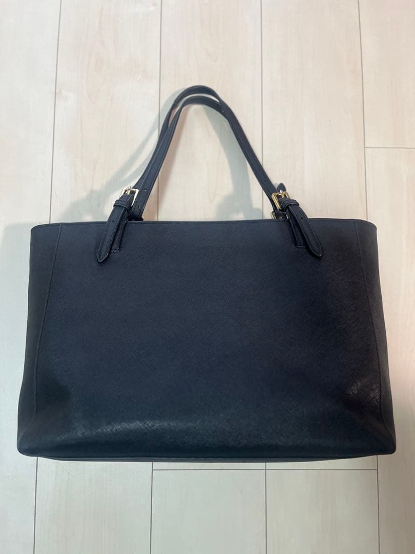 トリーバーチ　Tory Burch トートバッグ　【A4サイズ収納•巾着付】