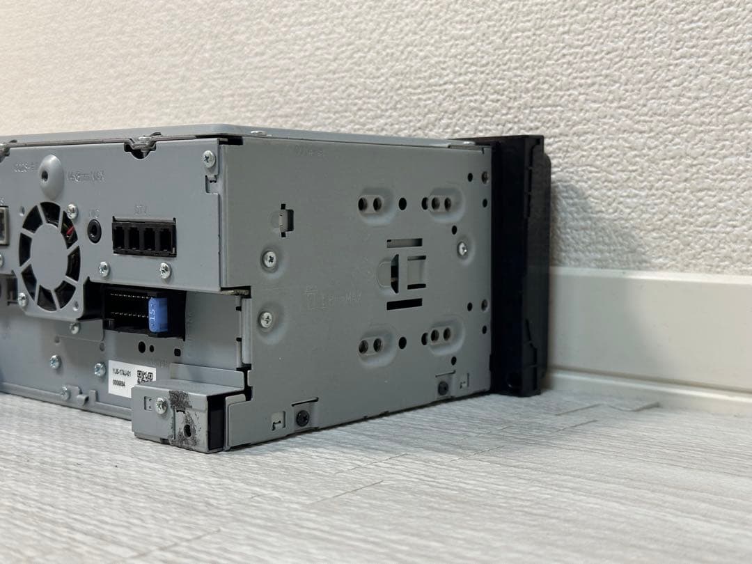 KENWOOD カーナビ　純正品　nmzk-w68d【さい】