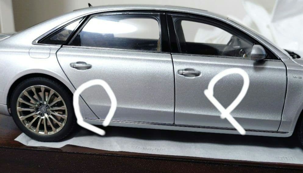 1/18 Audi A8 L W12 アウディA8