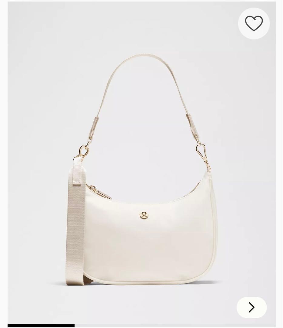 新品City Essentials Small Shoulder Bag 3L