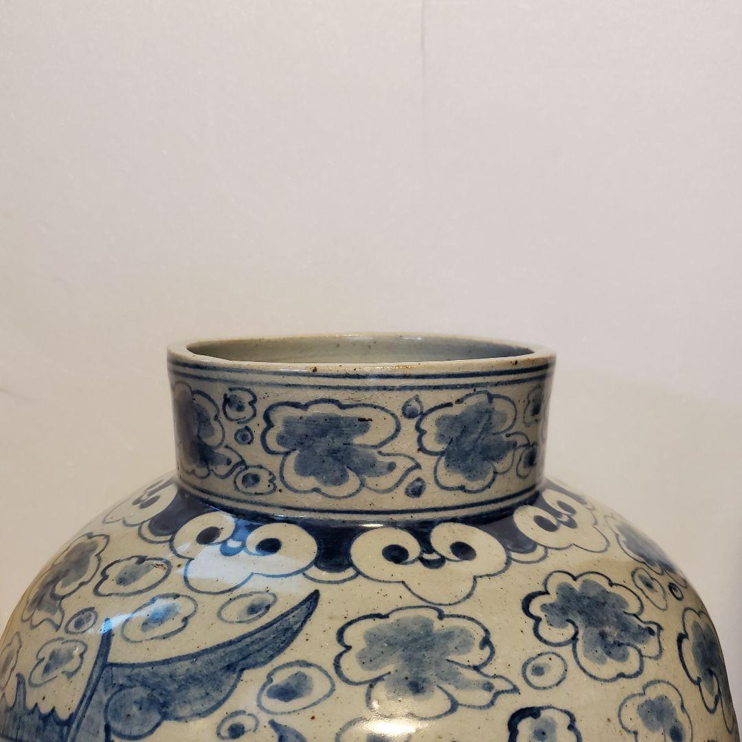 朝鮮美術　李朝　白磁染付　雲龍紋様　大壺