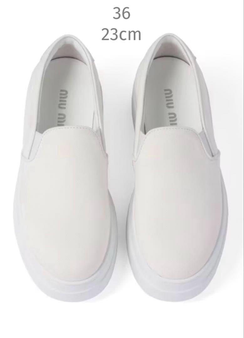 miumiu ミュウミュウ　スリッポン　スニーカー　23.0cm ホワイト　白