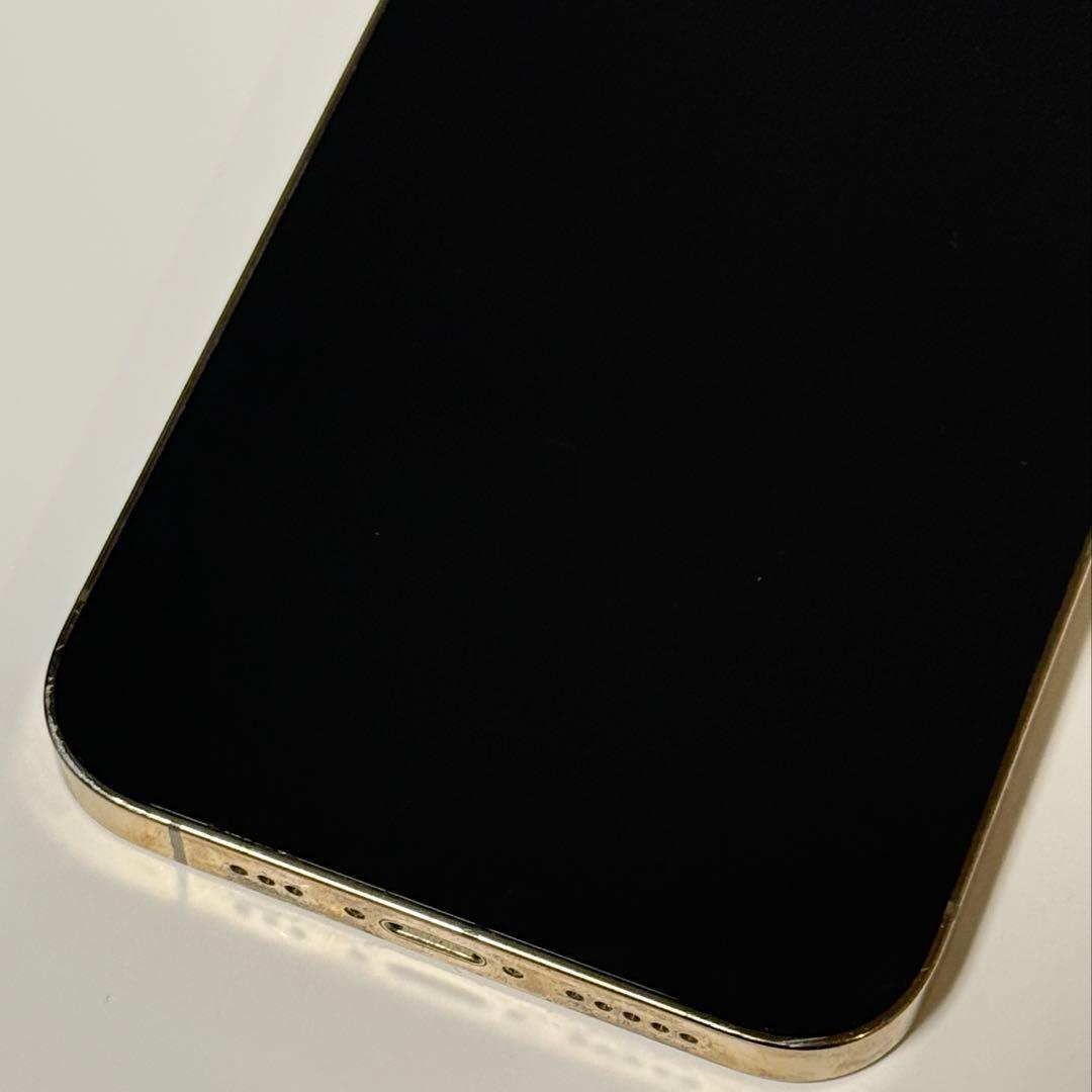 【値段交渉可】【極美品】iPhone12 Pro 128GB ゴールド 84%