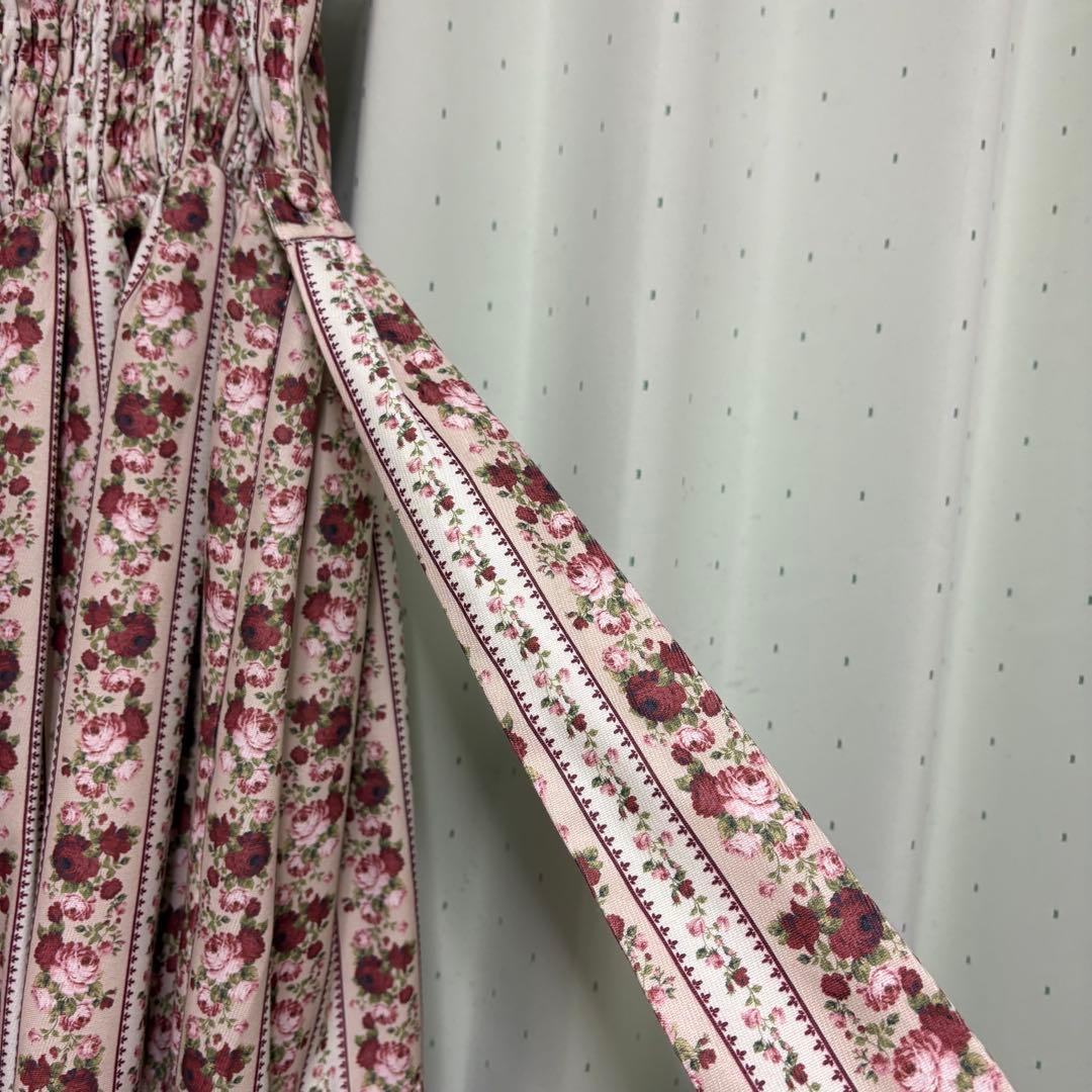 ストライプローズ柄ジャンスカ（生成り）