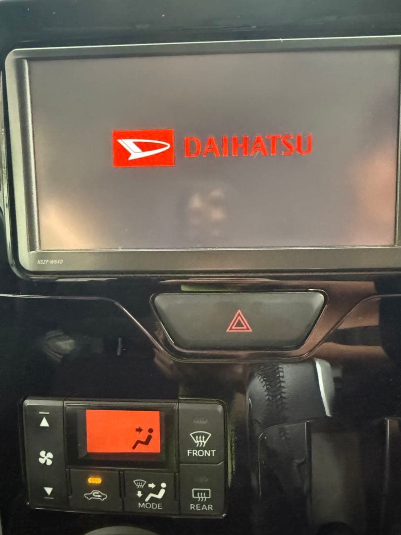 ダイハツ純正　Pioneer NSZP-w64D