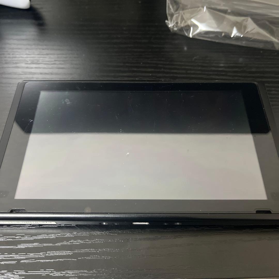 Nintendo Switch 本体（Joy-Conなし）&付属品