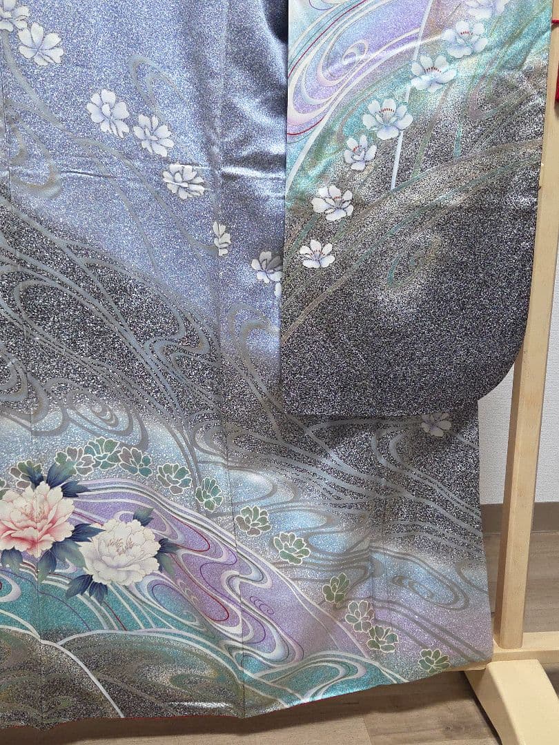 B5作家物 牡丹の花模様 金彩 金駒刺繍 たたき染 袷 正絹 振袖 着物 成人式