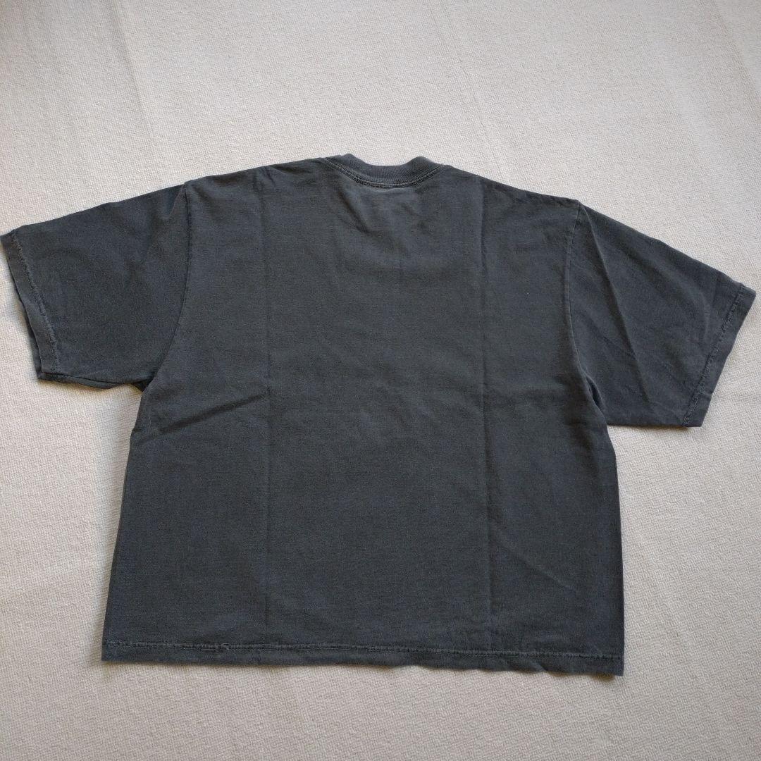 ブリアナギガンテ、グラフィックTシャツ ダークグレー L