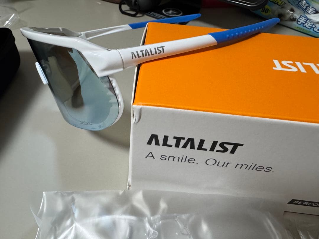 ALTALIST　KAKU SP2　ホワイト（ブルー/調光）