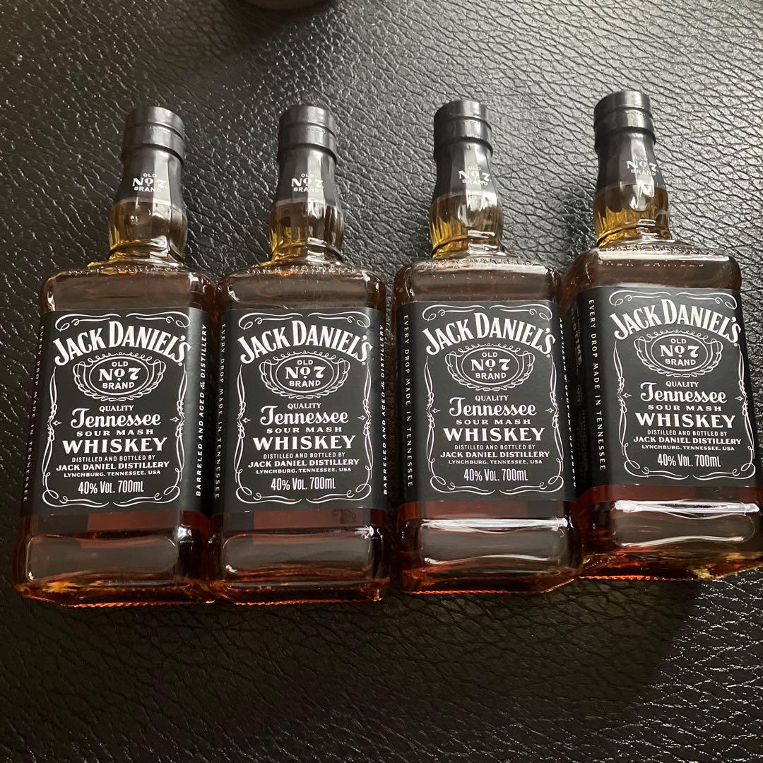 Jack Daniel's Old No. 7 ウイスキー 700ml サントリ