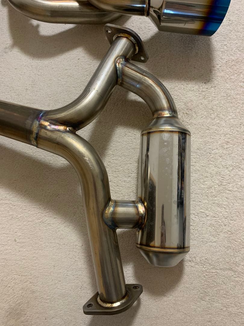 フジツボマフラー　A-R ZN-8 gr86 BG加工あり　手渡しのみ