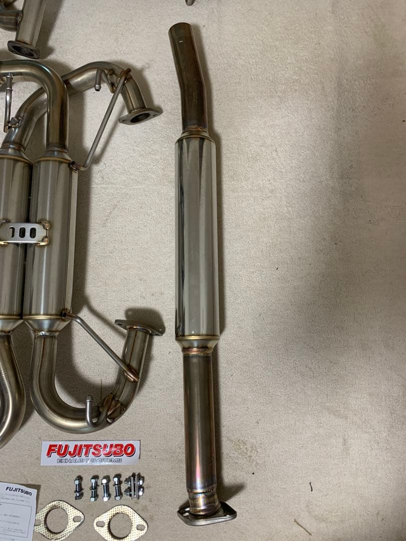 フジツボマフラー　A-R ZN-8 gr86 BG加工あり　手渡しのみ