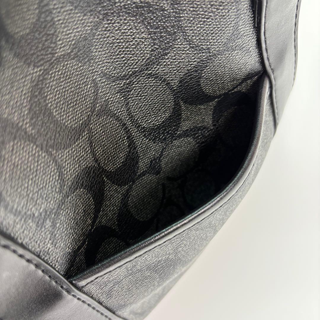 【COACH】 タグ有り ボストン バッグ ショルダーストラップ付き ブラック