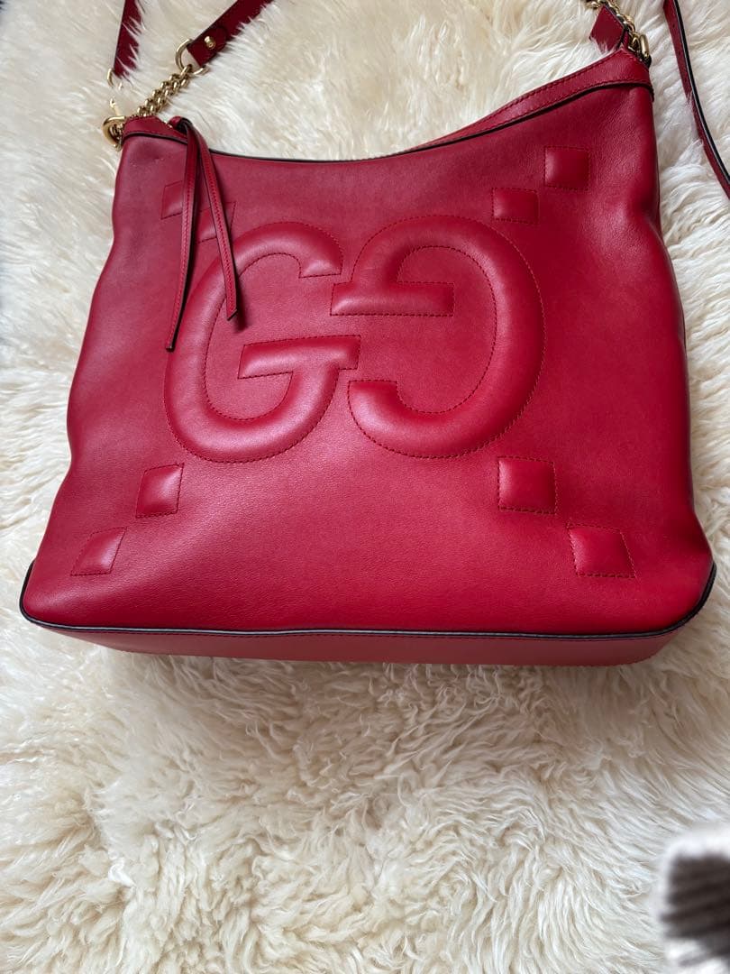 GUCCI レッド ショルダーバッグ